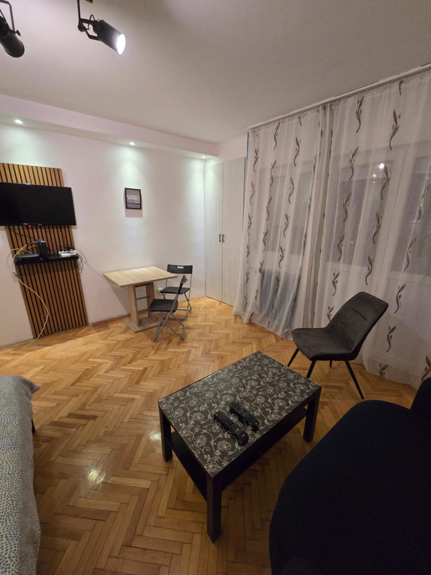 Azzurro Studio Apartment Белград Екстер'єр фото